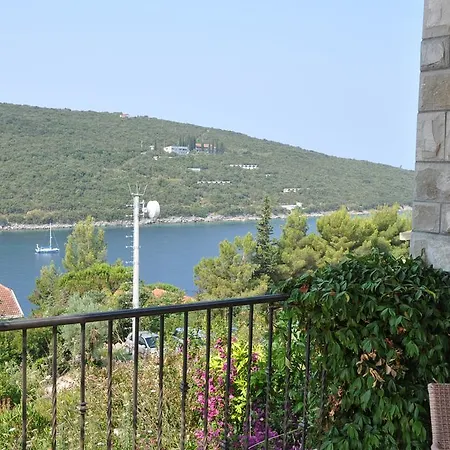 Διαμέρισμα Katrin Ποντγορίτσα